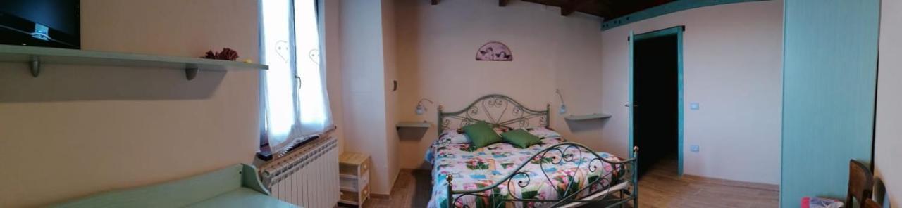 Il Castagneto Bed & Breakfast Camerino Bagian luar foto