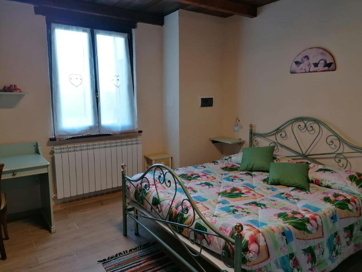 Il Castagneto Bed & Breakfast Camerino Bagian luar foto